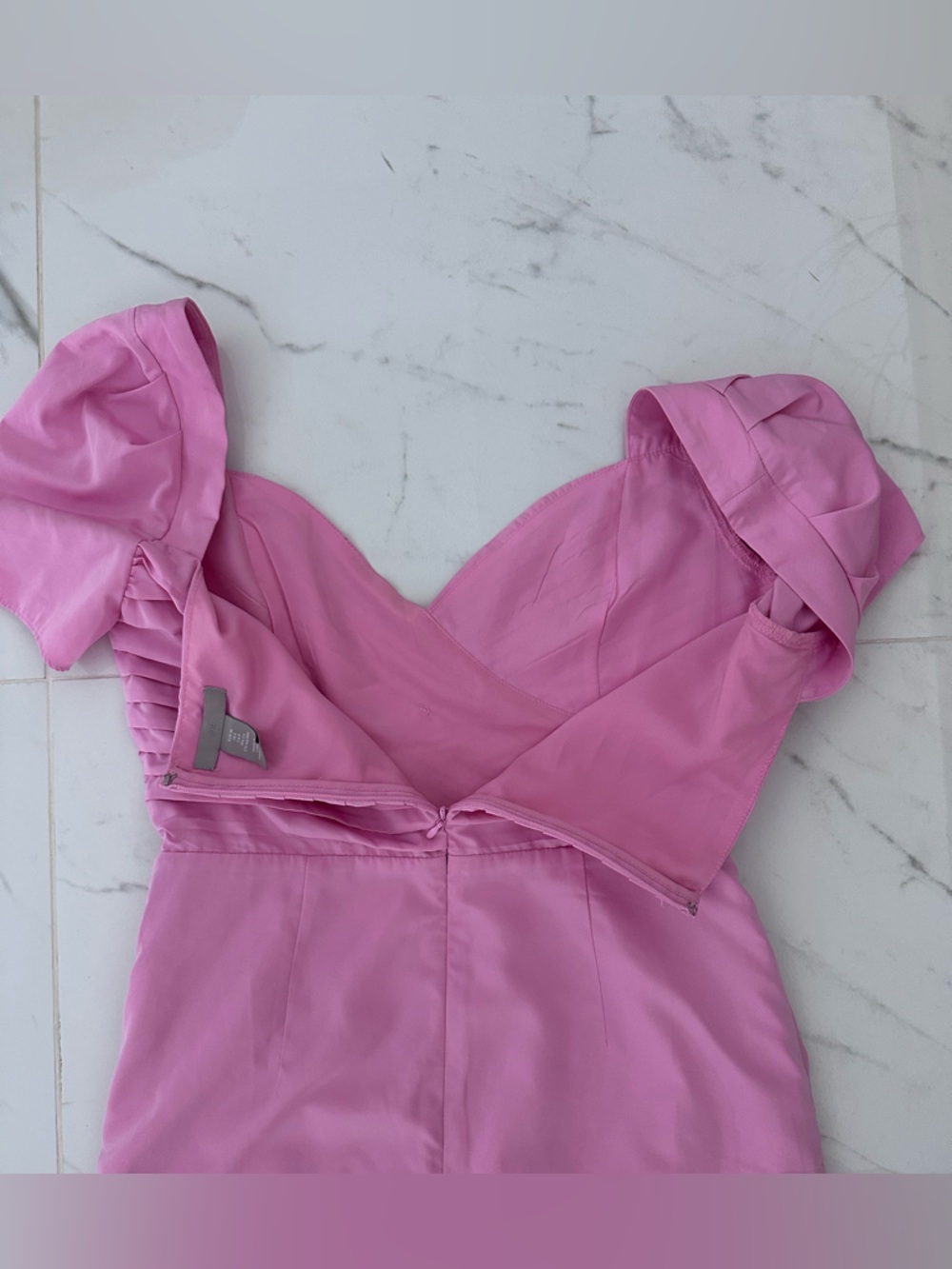 H&M Pink Short Pleated Strapless Cocktail Dress
Size: Small
N e w! - Picture 7 of 12